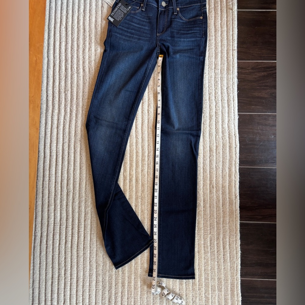 PAIGE Skyline Straight Leg Jeans in Gardena, Women’s 26 inch, NWT - Picture 2 of 10